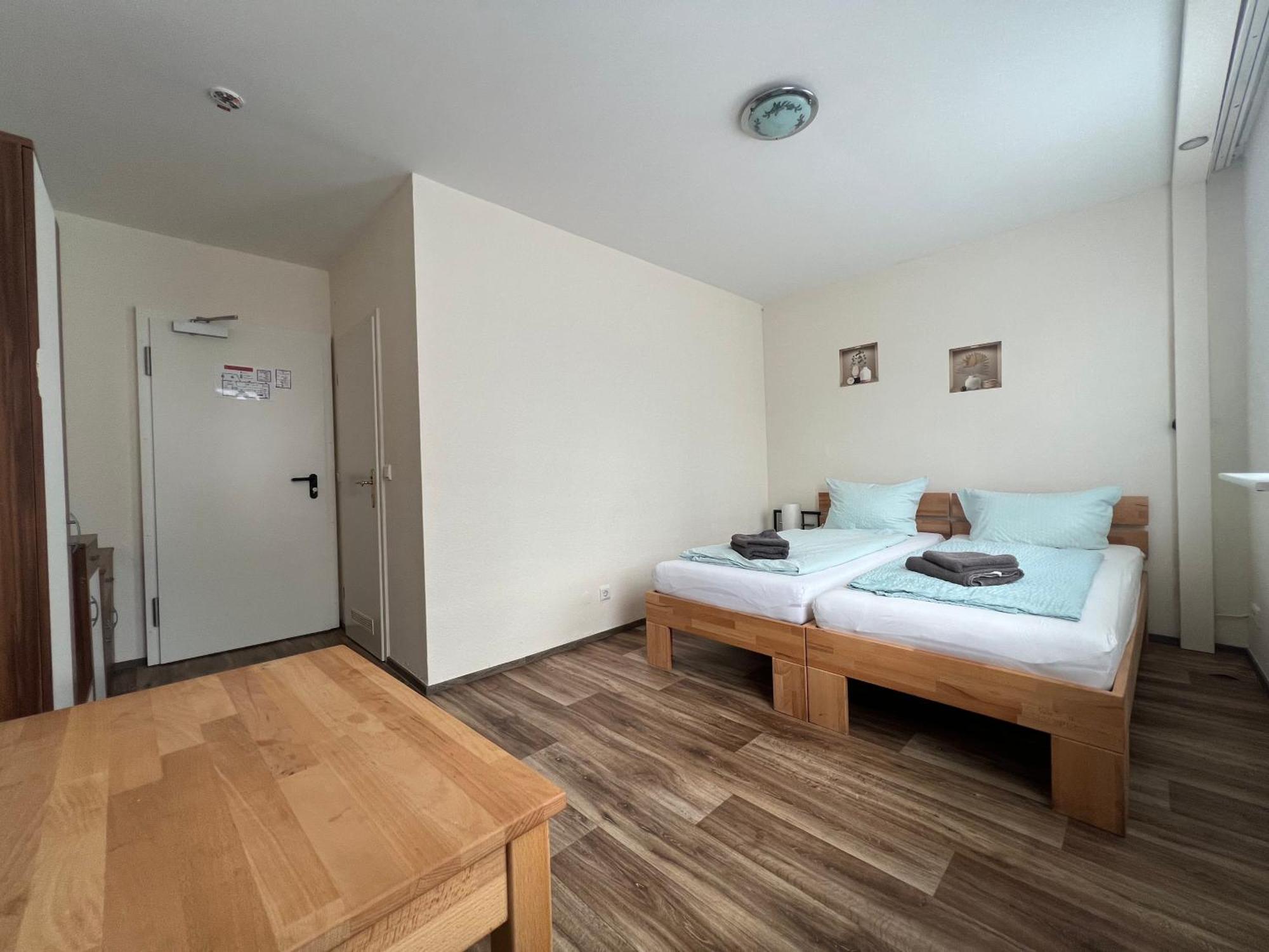 Apart Pension Plaue Brandenburg  Ruang foto